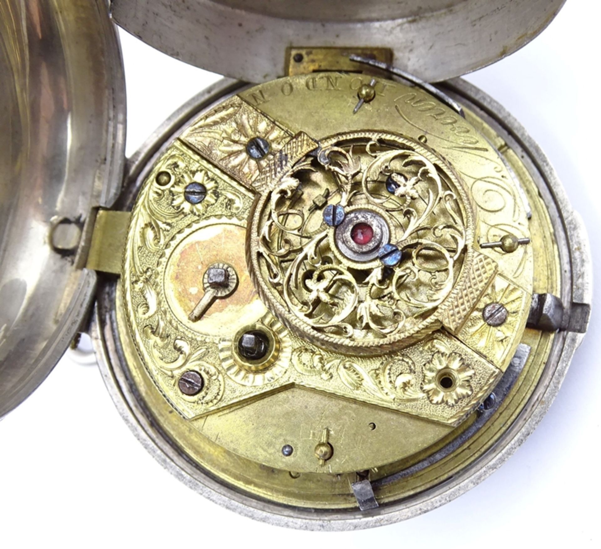Taschenuhr Spindeluhr, Silbergehäuse "D.D. Neveren", London, Schlüsselwerk, D. 50mm, anbei Schutzhü - Bild 8 aus 10