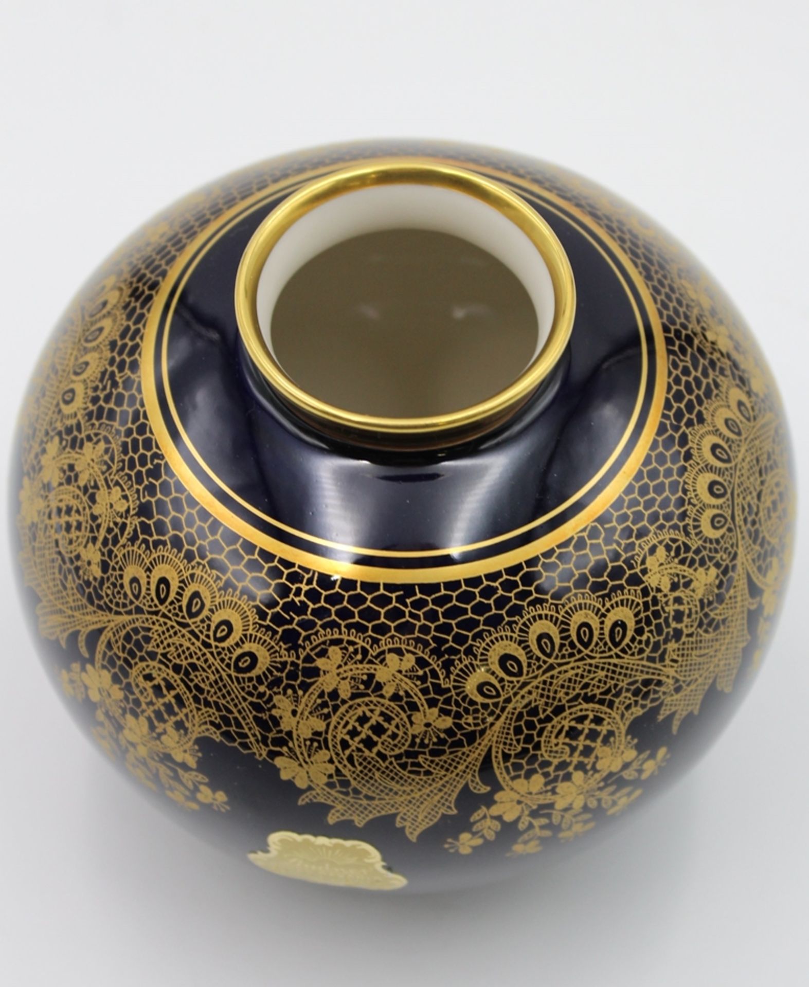 kl. Vase, Lindner, Kobalt u. Gold, H-11,2cm. - Bild 2 aus 4