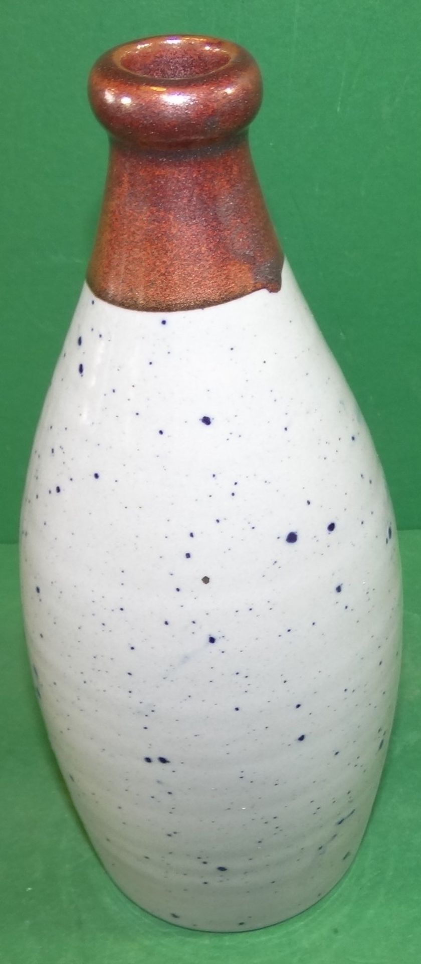 japan. Sake Flasche, ca. 0,7 L., beschriftet, H-21 cm - Bild 2 aus 4