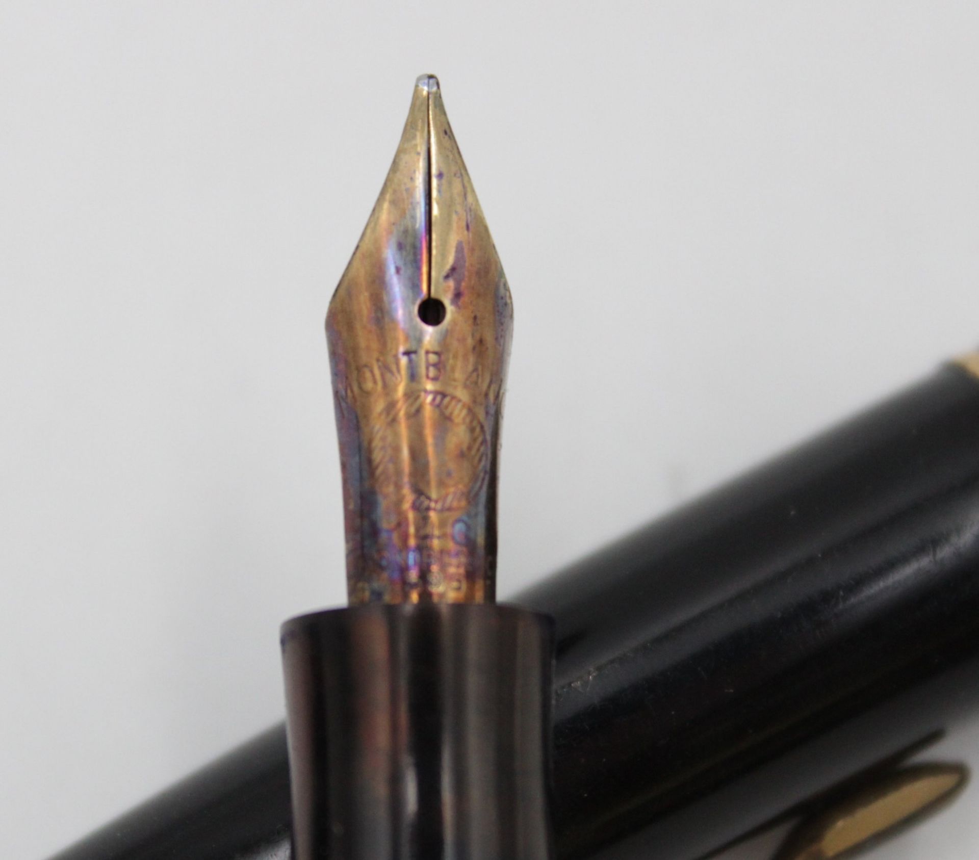 2x alte Füller, Montblanc u. Pelikan, je mit 585er GG Feder, Gebrauchsspuren - Bild 4 aus 7