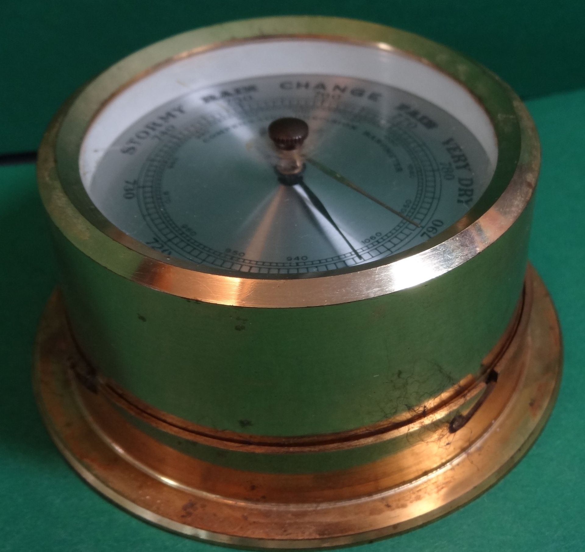 kl. "Schatz" Barometer im Maritim-Look, H-4 cm, D-9 cm - Bild 3 aus 4