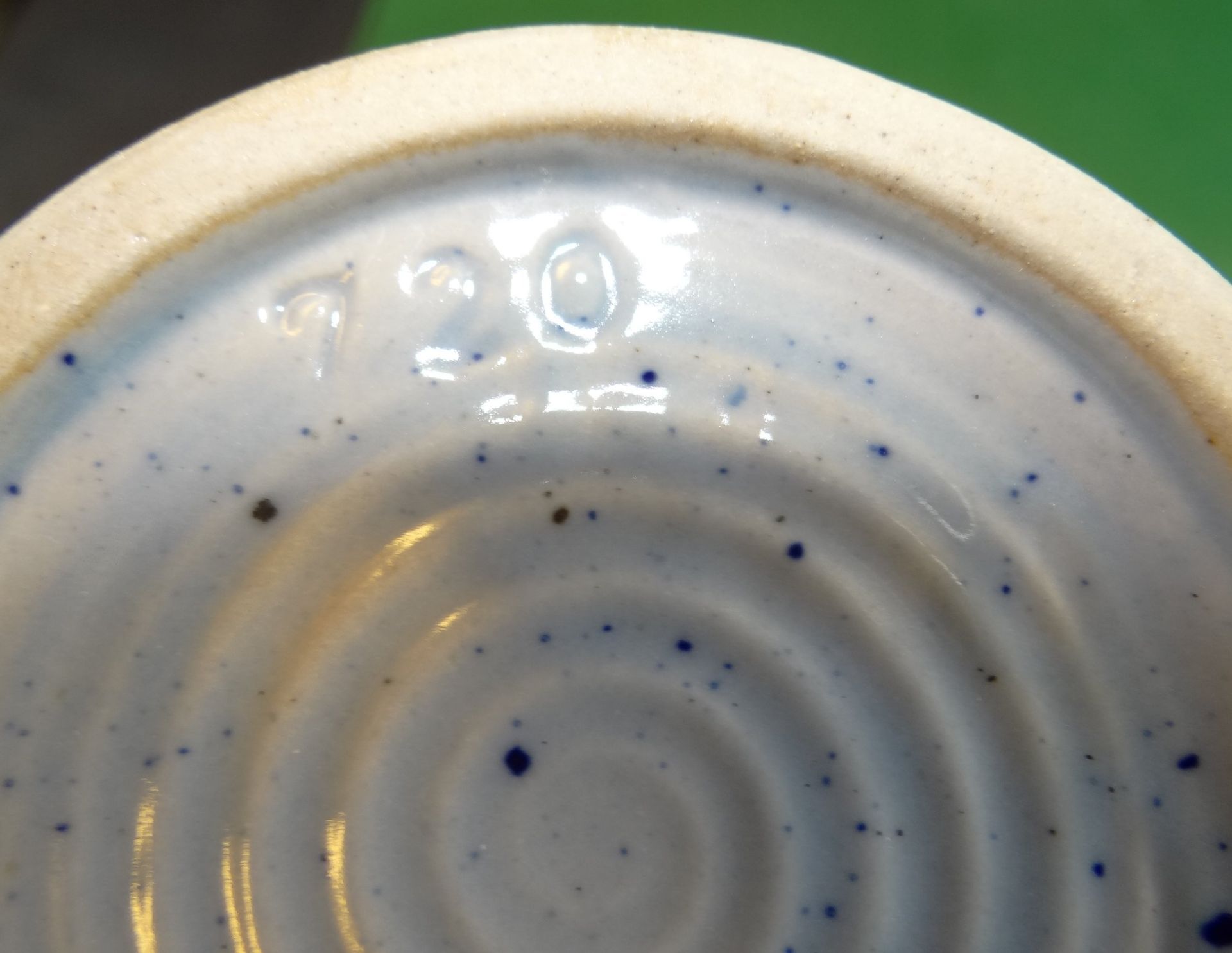 japan. Sake Flasche, ca. 0,7 L., beschriftet, H-21 cm - Bild 4 aus 4