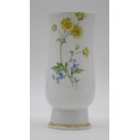 Vase, Meissen, Schwertermarke, um 1920/30, florale Bemalung, Rand beschliffen?, H-17,5cm.