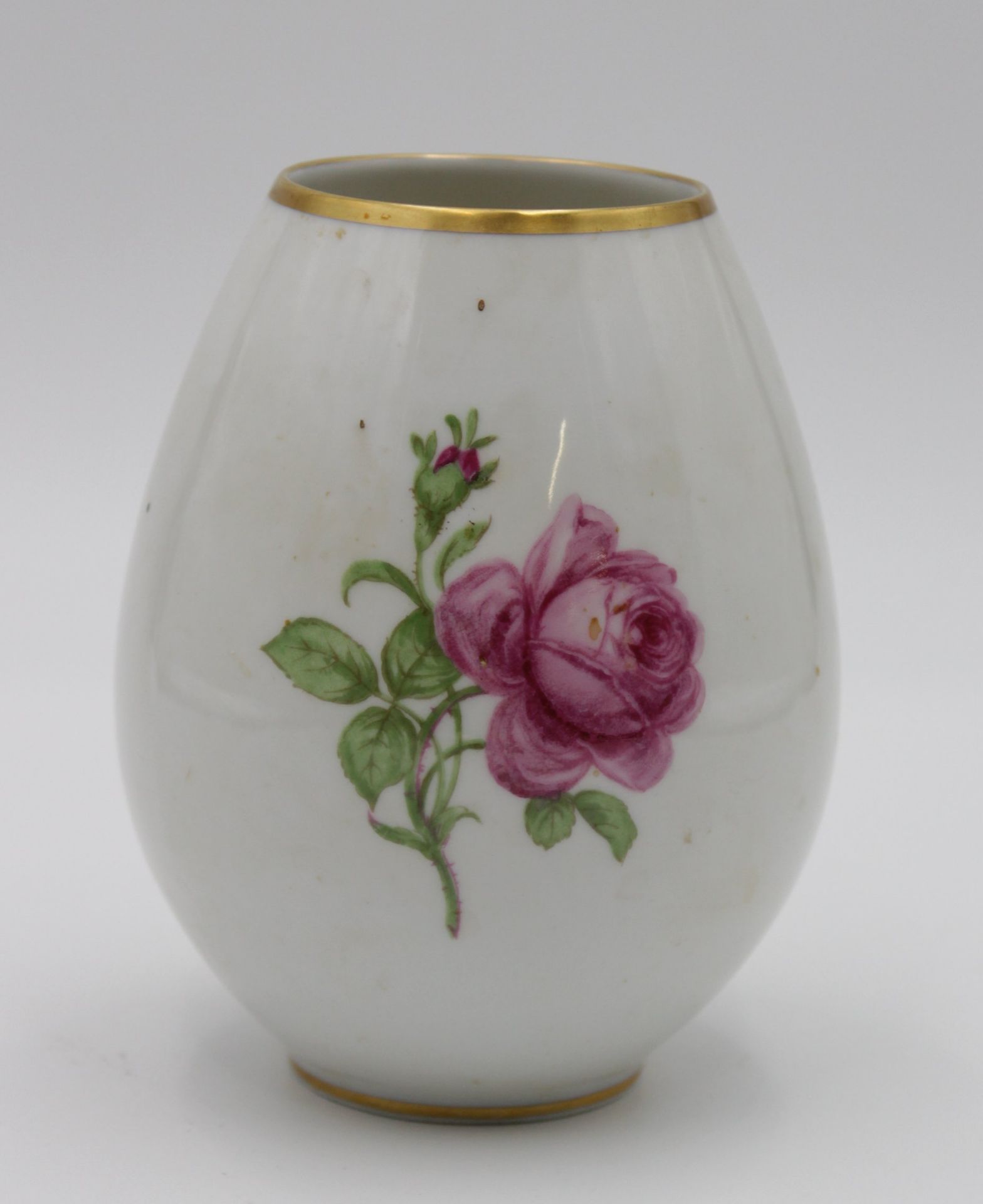kl. Vase, Fürstenberg, Rosenbemalung, H-13,8cm.