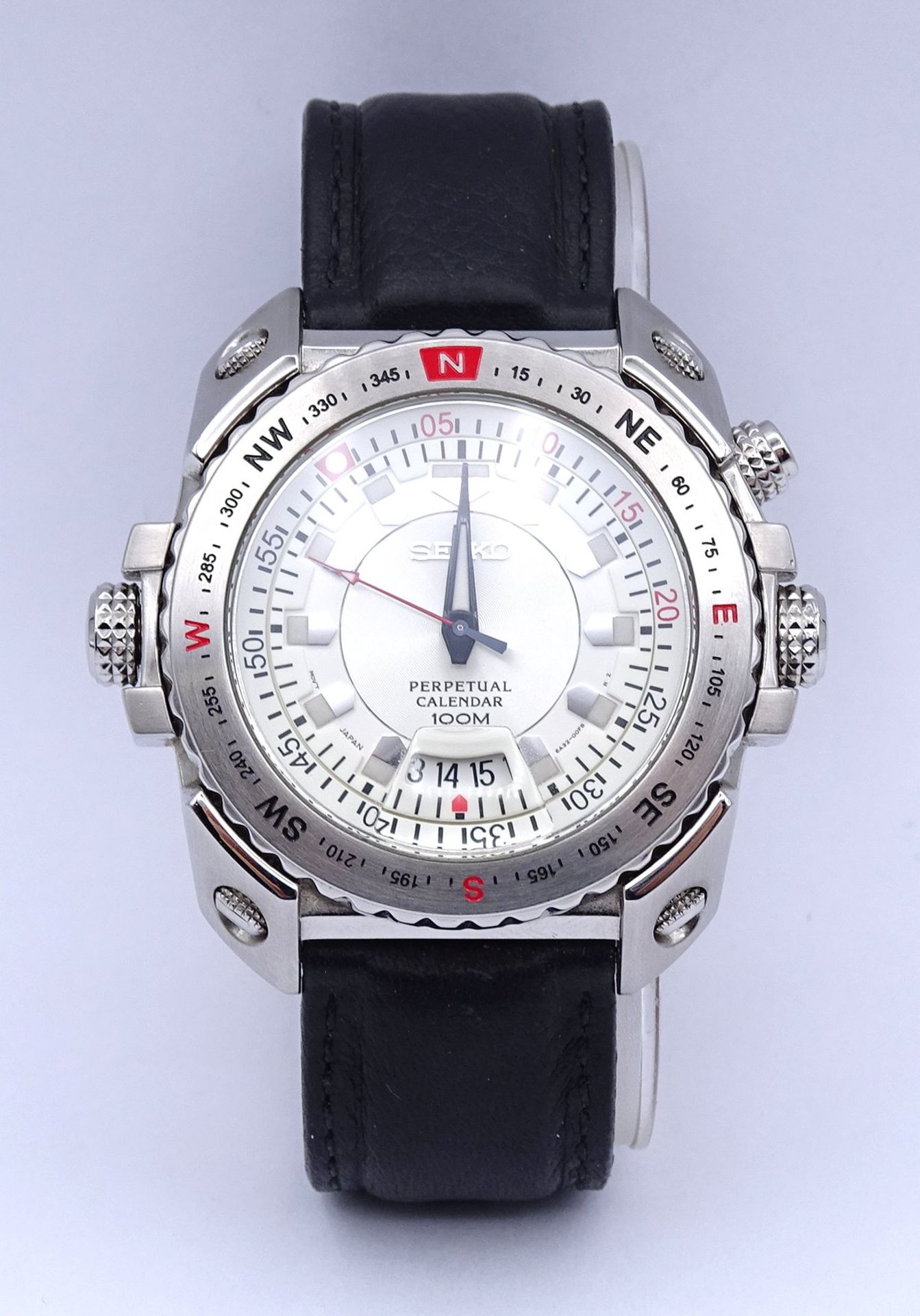 Herren Armbanduhr "Seiko" Perpetual Calendar 6A32-00E0, D. 41,2mm, Quartzwerk, Funktion nicht überp
