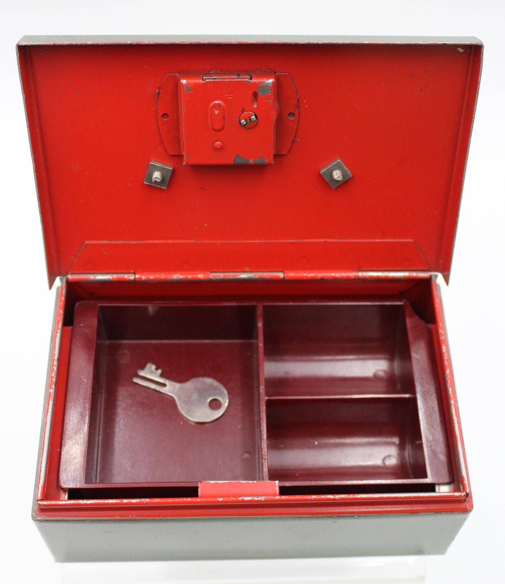 Geldkassette, Schlüssel anbei, ca. H-7,9cm B-16cm T-10cm. - Bild 2 aus 5