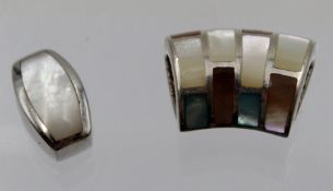 2x div. 925er Ketten-Anhänger, Perlmutteinlagen, ca. Größte 1,8 x 2cm.