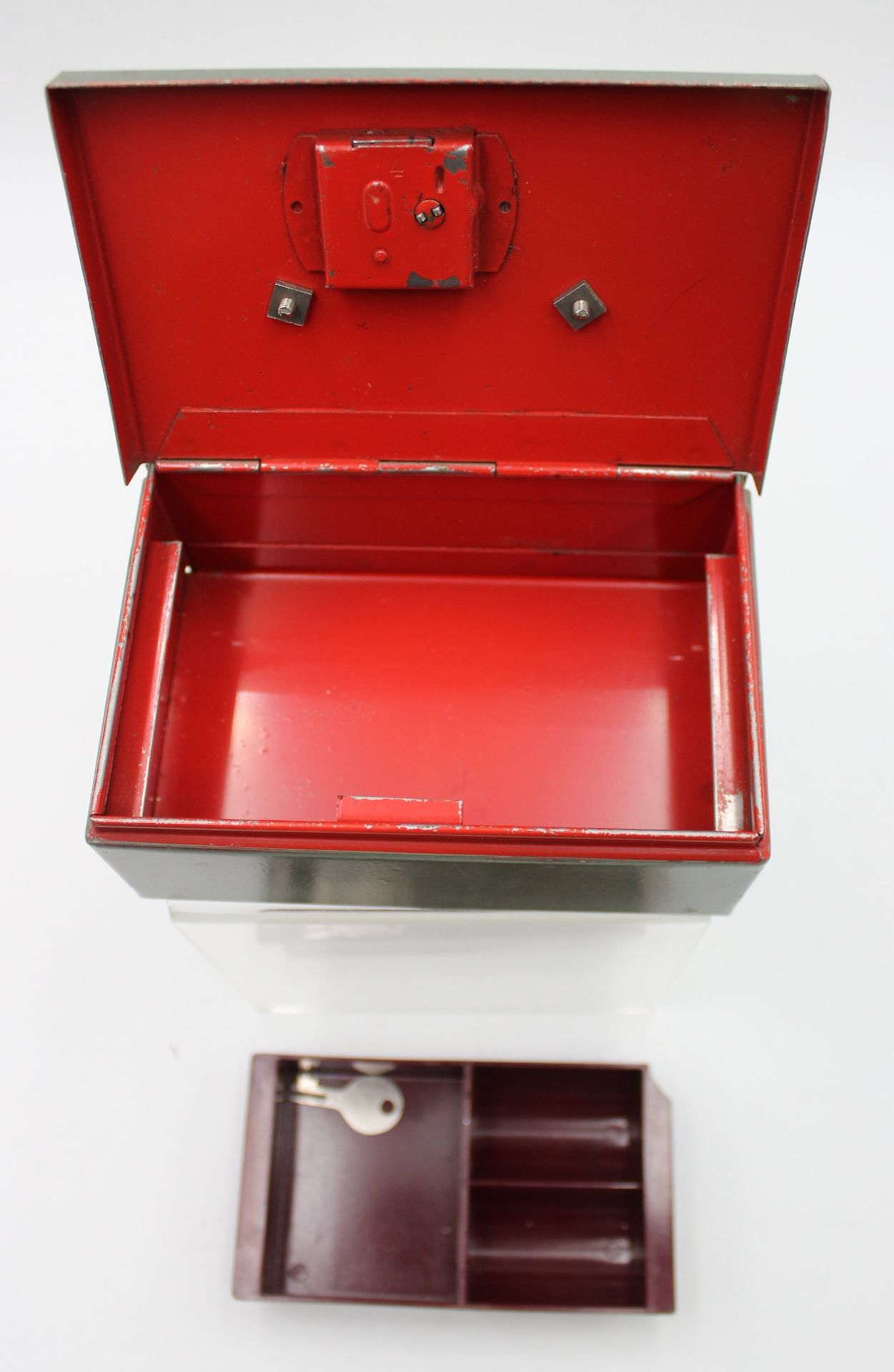 Geldkassette, Schlüssel anbei, ca. H-7,9cm B-16cm T-10cm. - Bild 3 aus 5