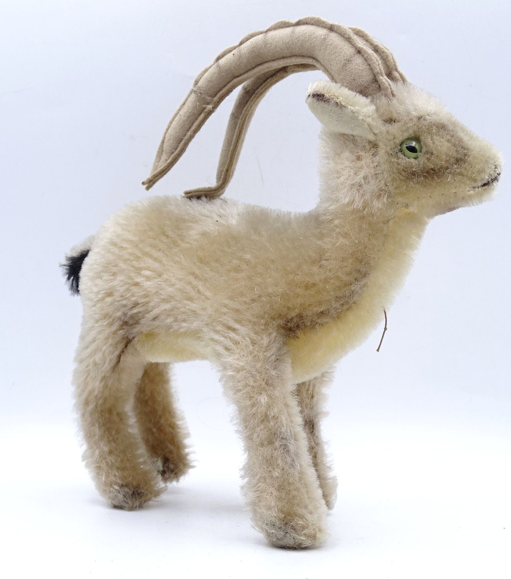 Steinbock "Steiff", Knopf und Restfahne, H. 19cm - Bild 2 aus 4