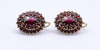 Paar Granat Ohrhänger, Silber - vergoldet, zus. 6,0g., L. 2,2cm