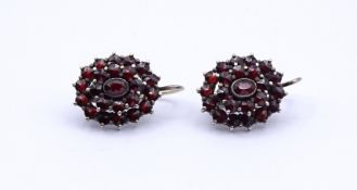 Alte Granat Ohrhänger, L. 2,0cm, Silber 900/000, zus. 4,8g.