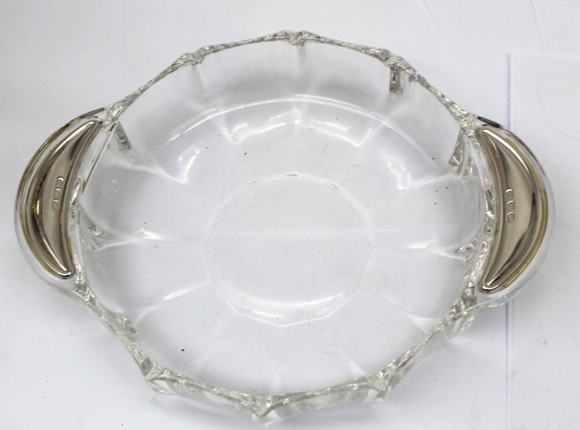 kl. Kristall-Schale mit Silbergriffen-800- 17x13 cm