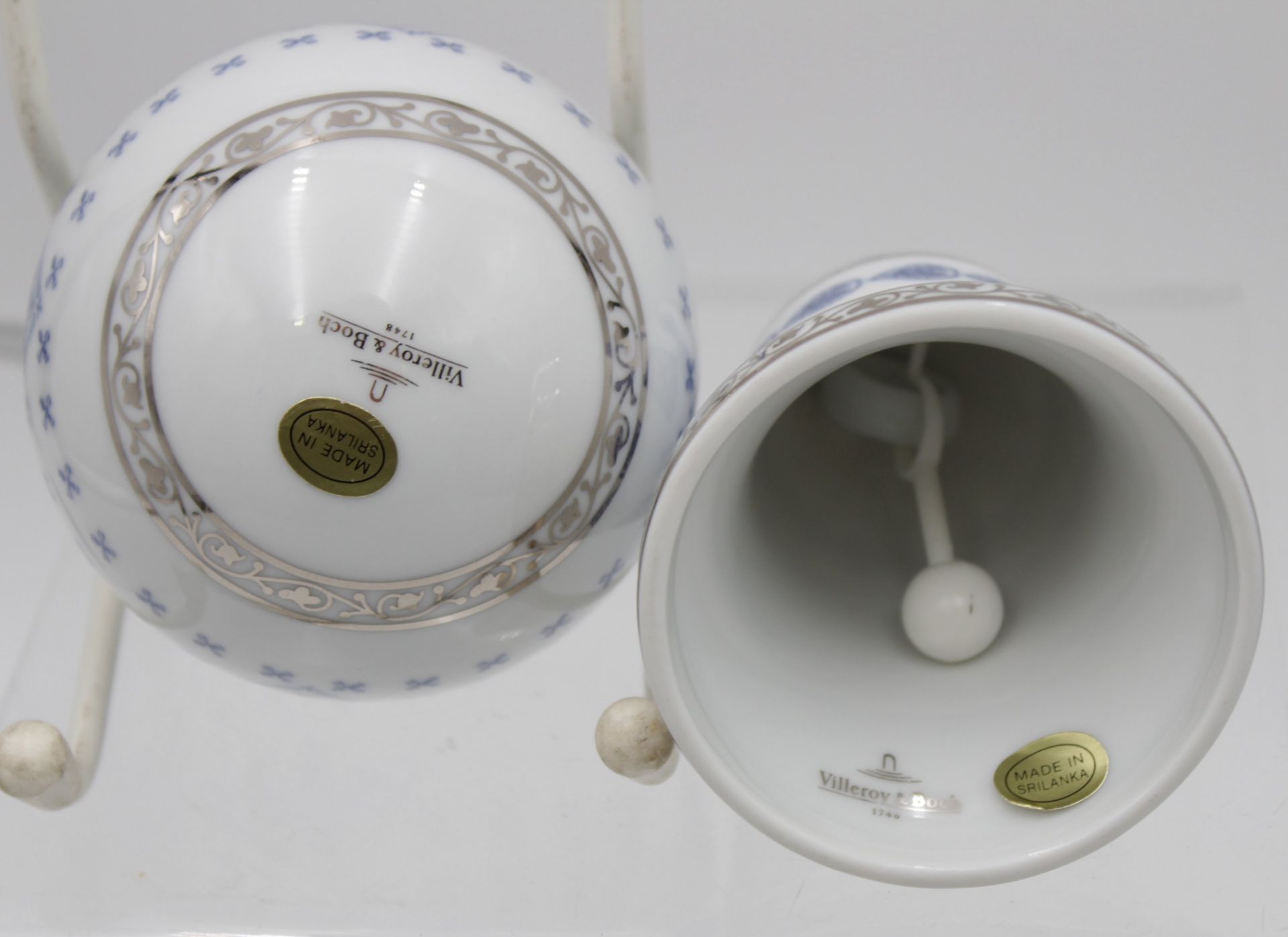 Christbaum-Kugel und Glocke, Villeroy & Boch, ca. H-10cm. - Image 4 of 4