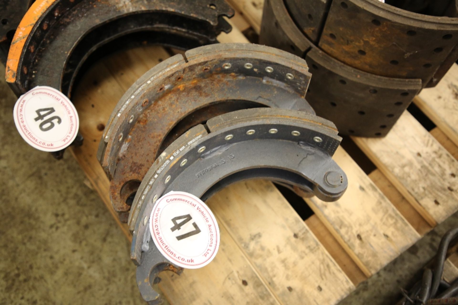 TRAILER BRAKE SHOES (4 OF) - Image 2 of 2