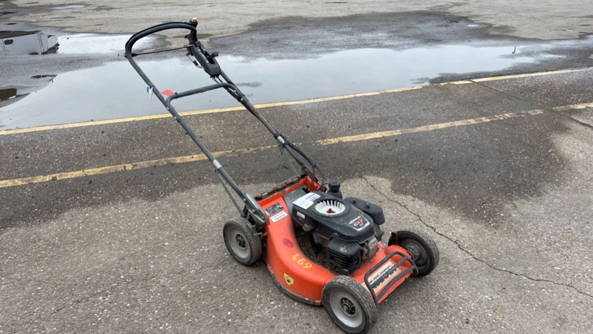 KUBOTA PETROL LAWNMOWER