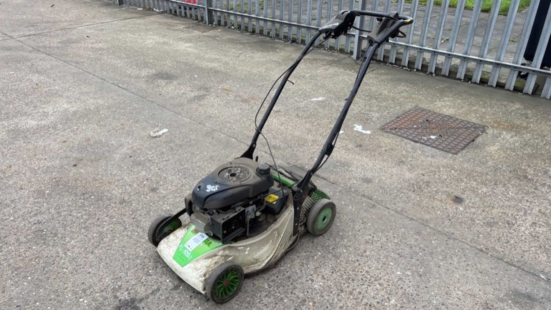 ETESIA DUC CUT 46 PETROL MOWER