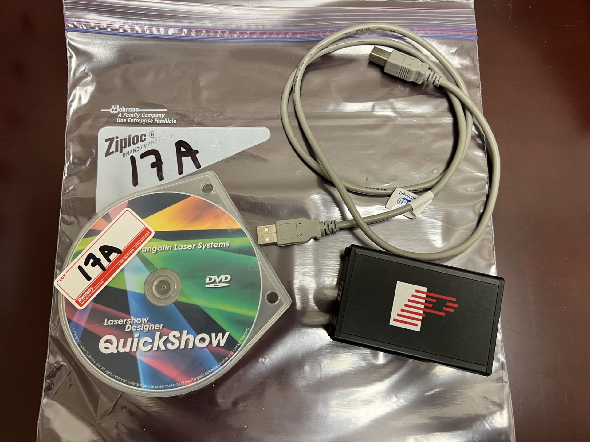 LOT - PANGOLIN QUICKSHOW INTERFACE (FB3QS) W/ PANGOLIN QUICKSHOW LASERSHOW DESIGNER CD