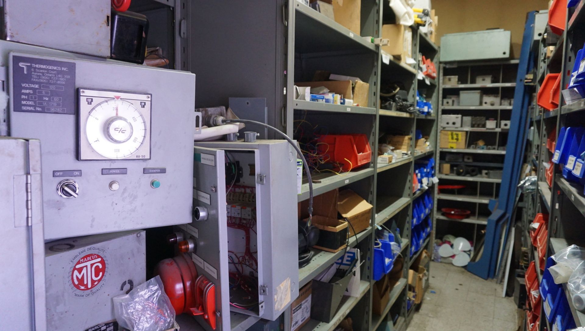 LOT - CONTENTS OF PARTS ROOM C/O: REDUCERS, VALVES, AB, SIEMENS, HONEYWEEL, MARTIN BUSHINGS, - Image 15 of 31