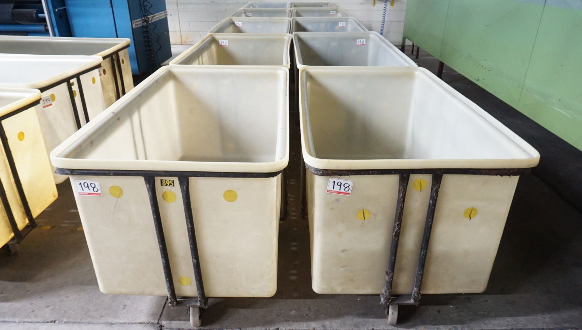 UNITS - BONAR WHITE 57.5" X 33" X 33" PORTABLE PLASTIC TOTE BINS W/ DRAINAGE HOLES