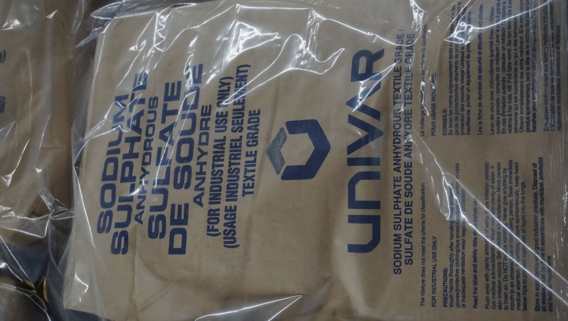 BAGS - UNIVAR SODIUM SULPHATE ANHYDROUS (25KG/BAG) - Image 2 of 2
