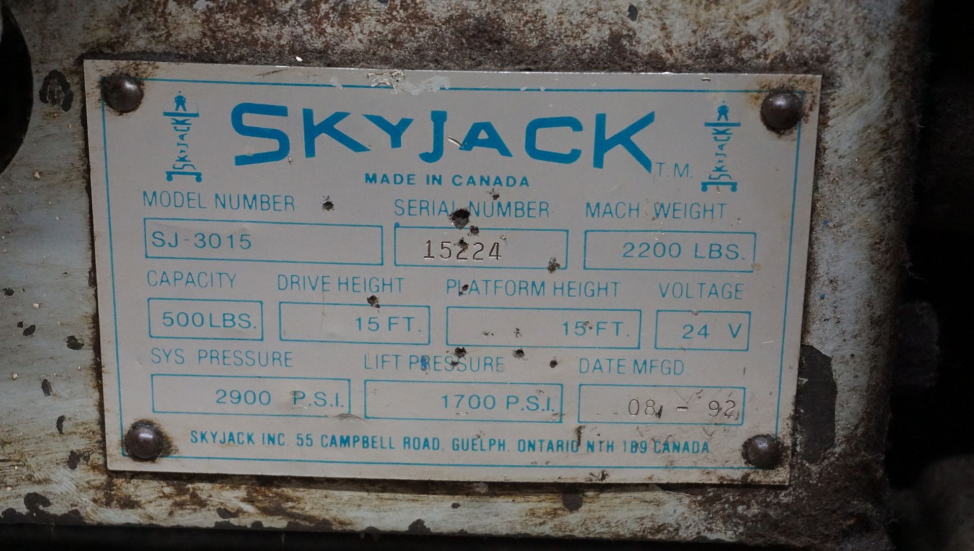 SKYJACK SJ-3015 ELECTRIC SCISSOR LIFT W/ 15' MAX PLATFORM HEIGHT, 500LBS CAP, S/N 15224 - Image 4 of 4
