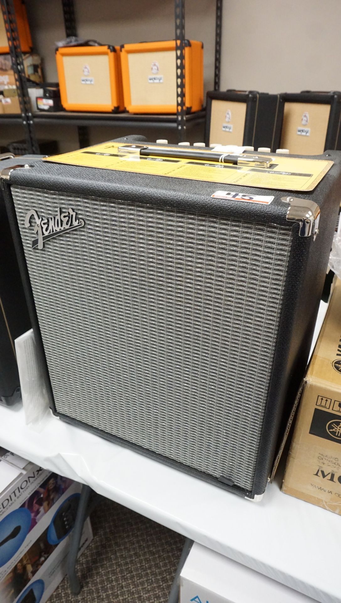 FENDER RUMBLE 100 V3 BASS AMP