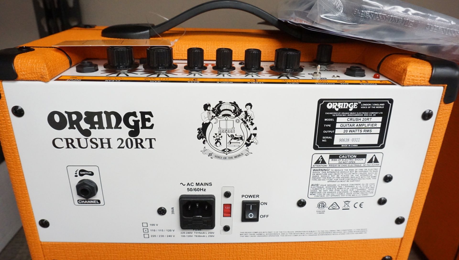 ORANGE CRUSH 20RT BLACK COMBO GUITAR AMP - Image 2 of 2