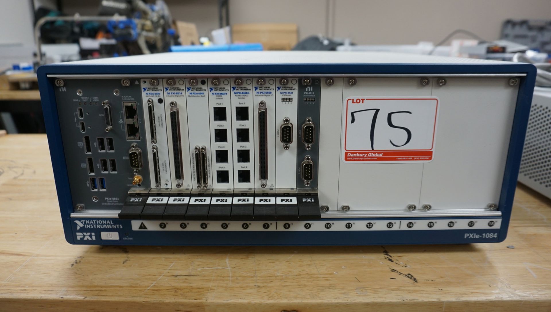 NATIONAL INSTRUMENTS PXLE-1084 CHASSIS C/W (8) MODULES: PXIE-8861(QUAD CORE EMBEDDED CONTROLLER,