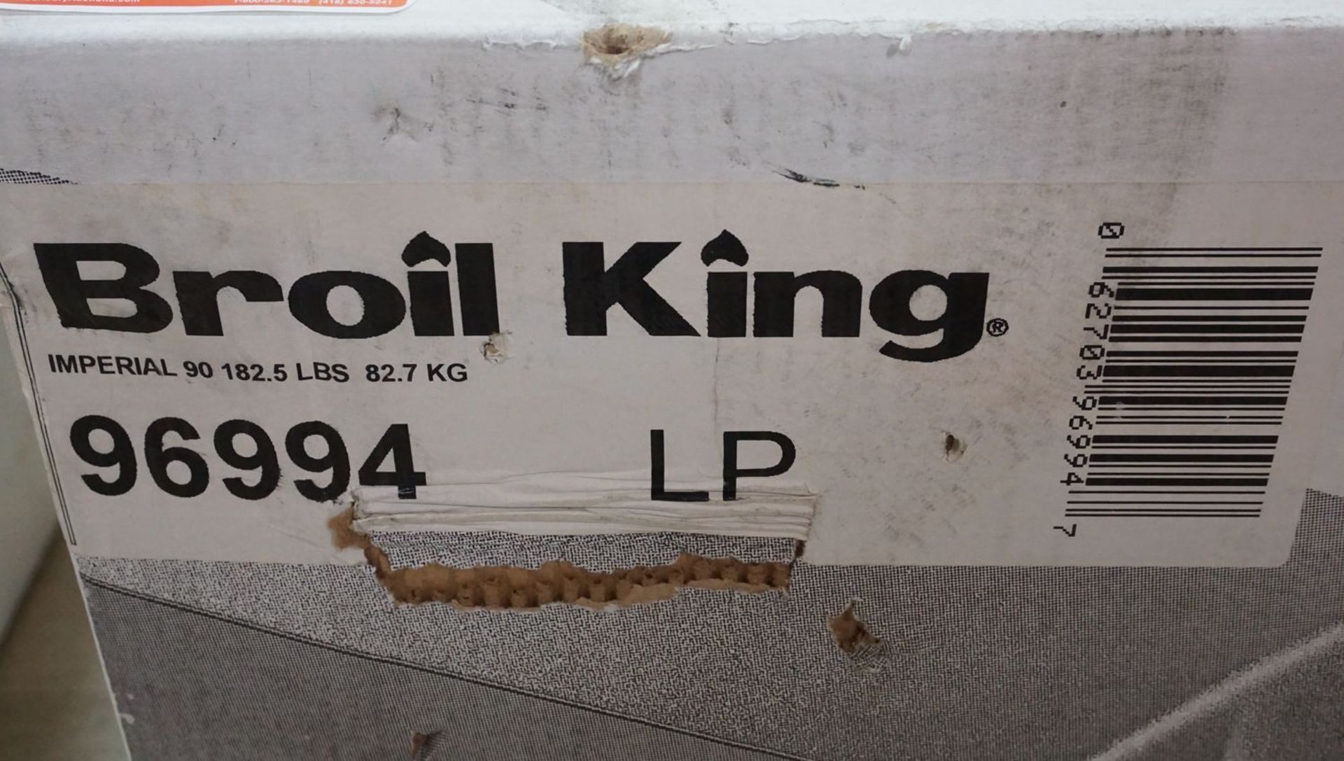 BROIL KING IMPERIAL 90 LP BBQ (IN BOX) - Image 2 of 2