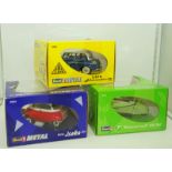 3 Modellautos Revell Metal, 1:18