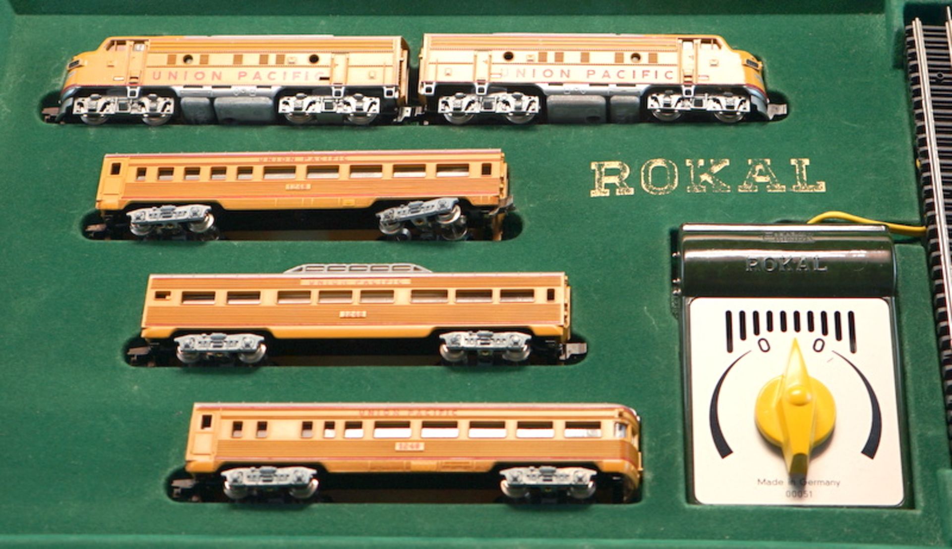 Rokal-TT-Set: Union Pacific Railroad, Spur TT - Bild 2 aus 2