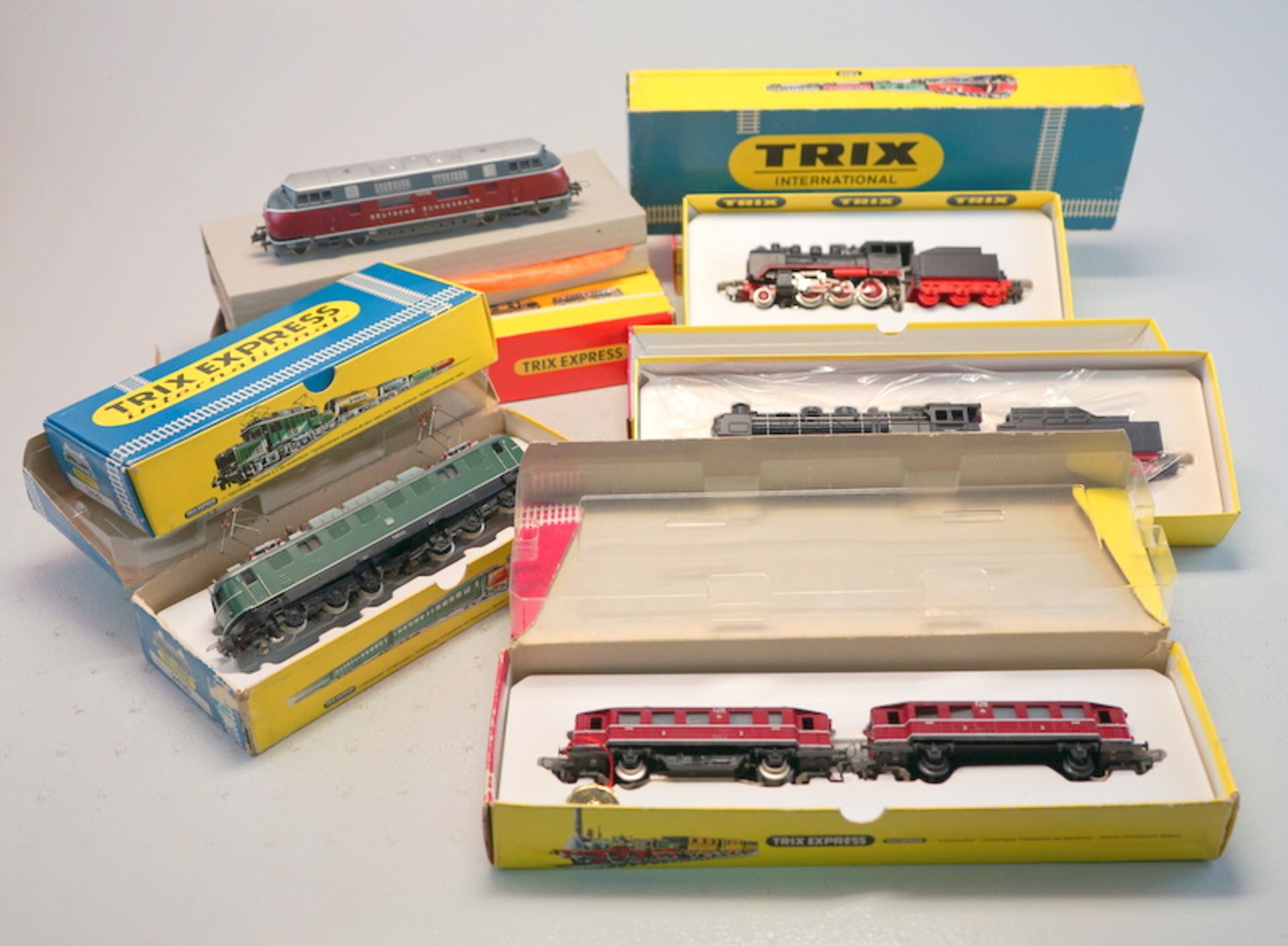 Sammlung von Trix Express-Loks u. Zugsets, Spur H0.