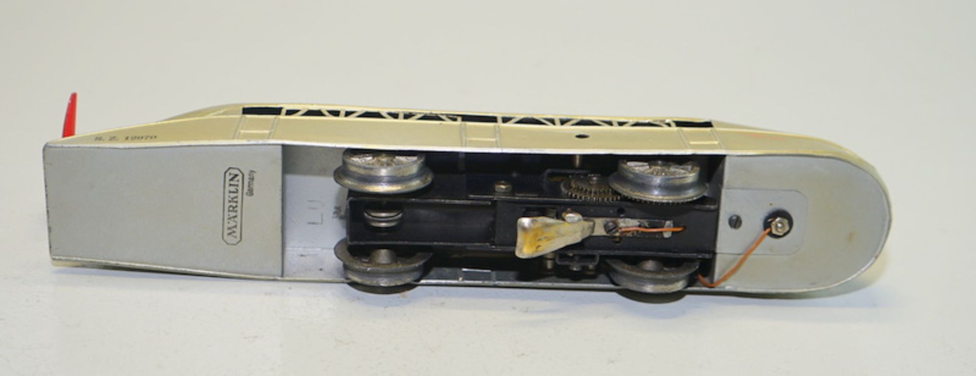 Märklin 1929ff, Gebr. Märklin & Cie., G.m.b.H. Göppingen: alter märklin-Schienenzeppelin, Spur 0 - Bild 4 aus 4