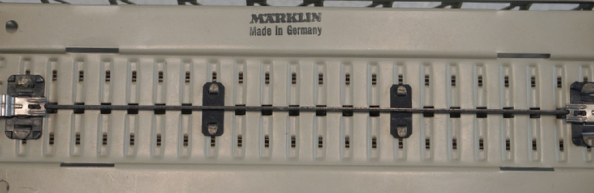 Märklin ab 1954, Gebr. Märklin & Cie., G.m.b.H. Göppingen: Konvolut Brücken - Bild 3 aus 3