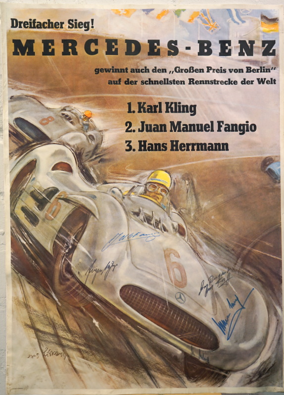 Rennplakat "Mercedes Benz -grosser Preis v. Berlin " Autogramme Fangio etc.