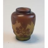 Gallé, Emile: kleine bauchige Vase mit Weinlaubdekor