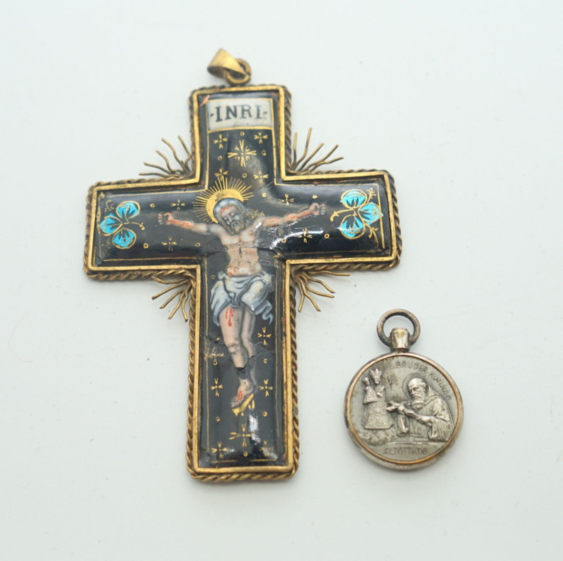 Kreuz - Messing mit Emaillemalerei, wohl Limoges 17./18.Jh.