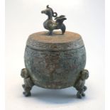 Vorratsgefäß im Stil der Tang Dyn. Bronze Patiniert