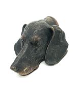 Kopf eines Dackels als Briefklemme, Wiener Bronze