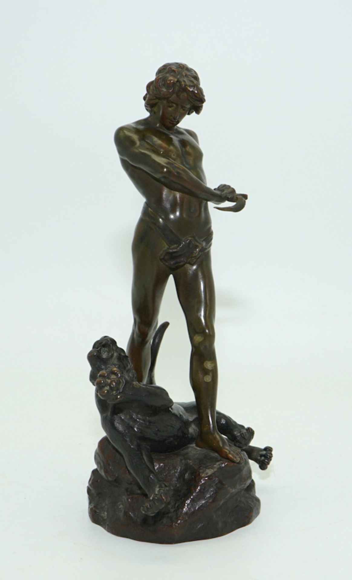 Samelsky: Bronzefigur "Löwe".
