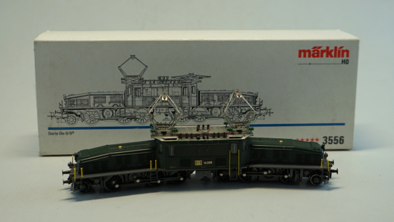 Märklin ab 1954, Gebr. Märklin & Cie., G.m.b.H. Göppingen: grüne märklin Krokodil-E-Lok #3556, Spur - Image 2 of 3