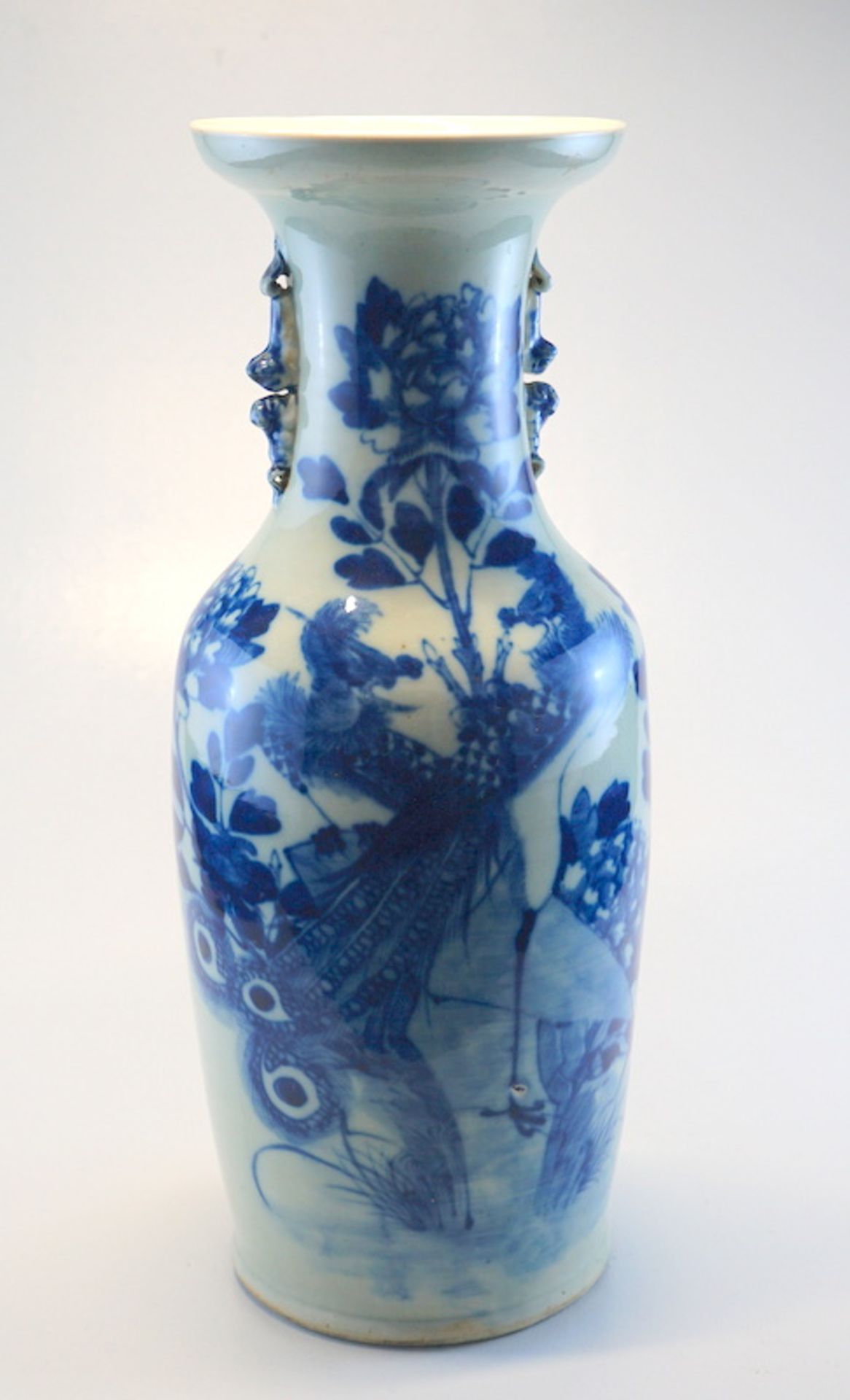 Chinesische Bodenvase Seladonglasur Guangxu Epoche um 1900