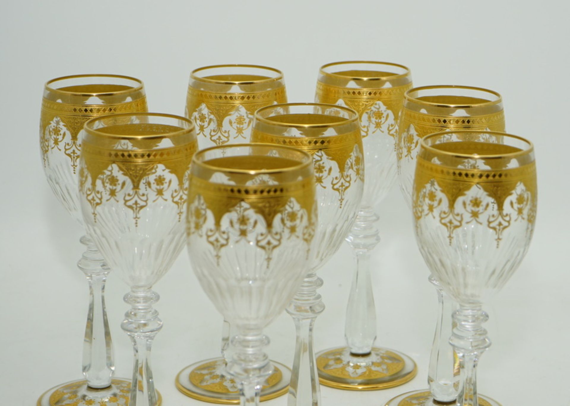 Baccarat, Christalleries de: Satz von 6 Aufwendig Dekorierten Goldreliefgläsern ca. 1920 - Image 2 of 3