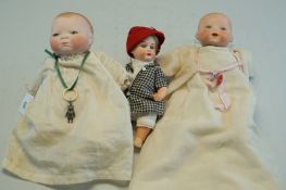 2 Babypuppen: Das Sprechende Baby und Bye low Baby doll 1920