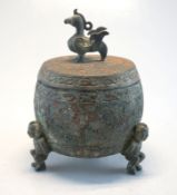 Vorratsgefäß im Stil der Tang Dyn. Bronze patiniert