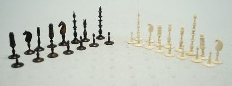 Filigraner barocker Schachfigurensatz