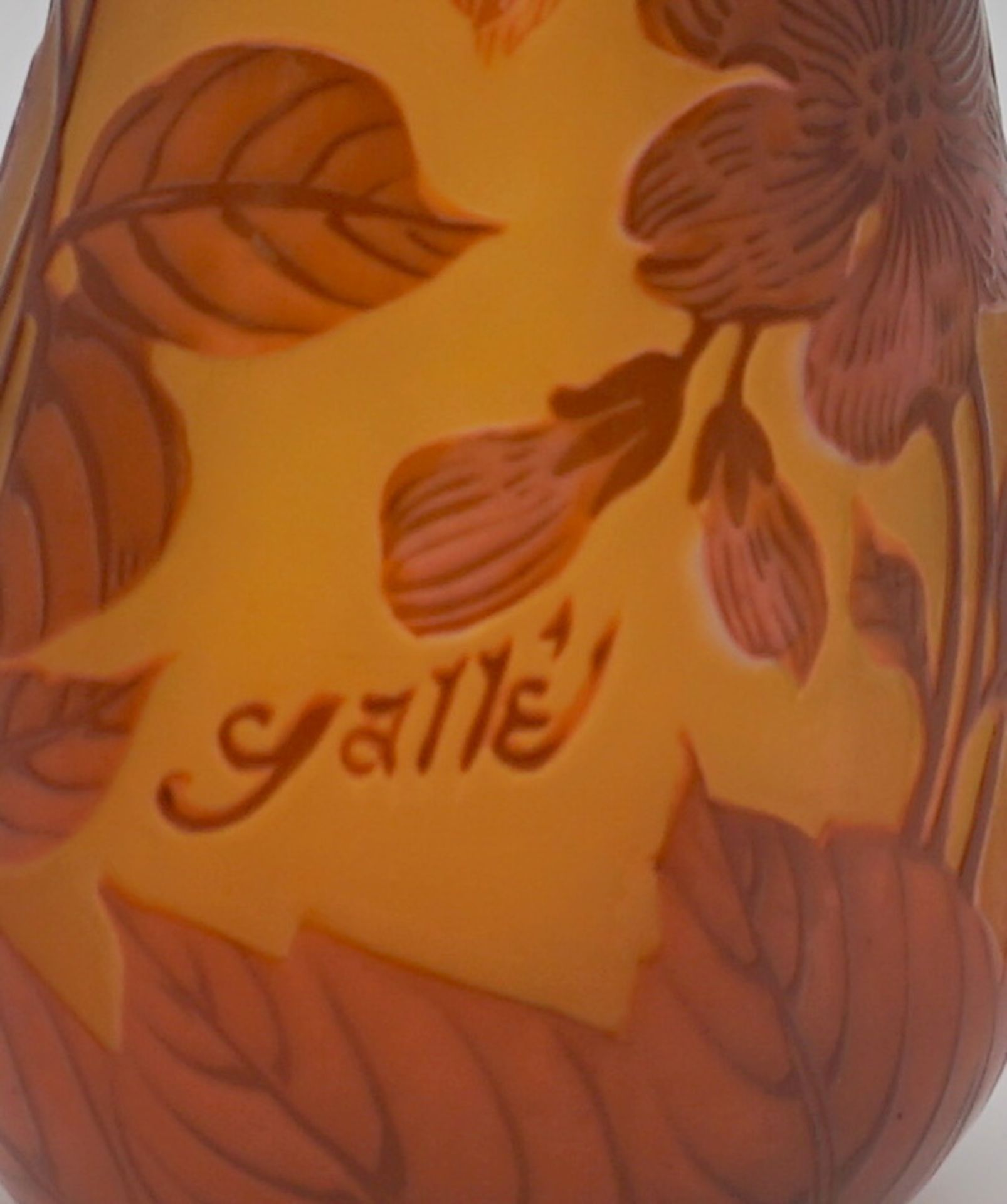 Vase im Stil von Gallé - Image 2 of 5