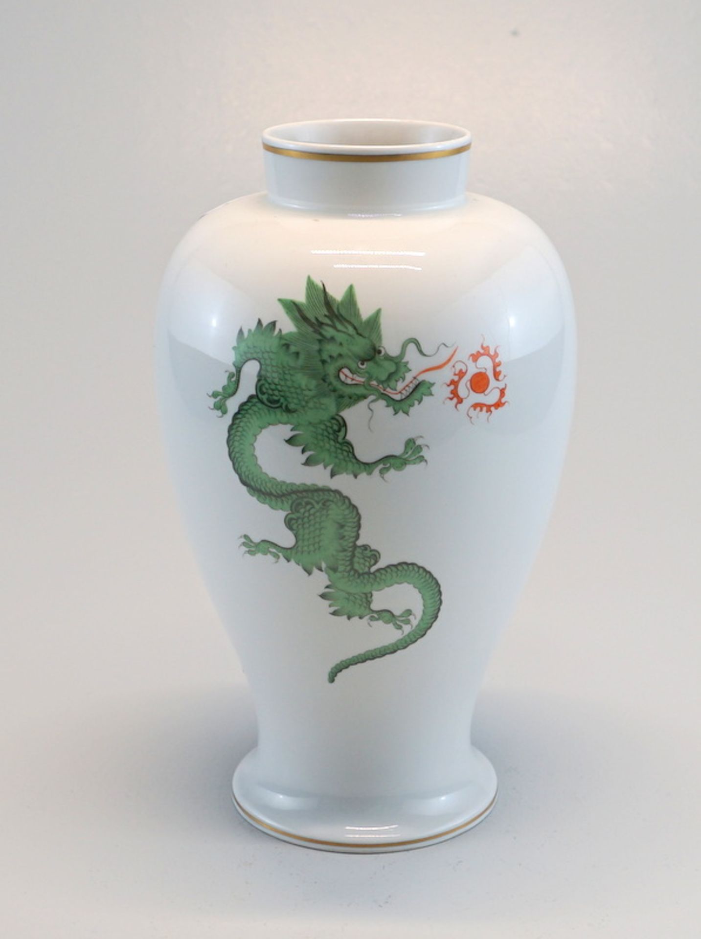 Vase mit Dekor "Grüner Drache"