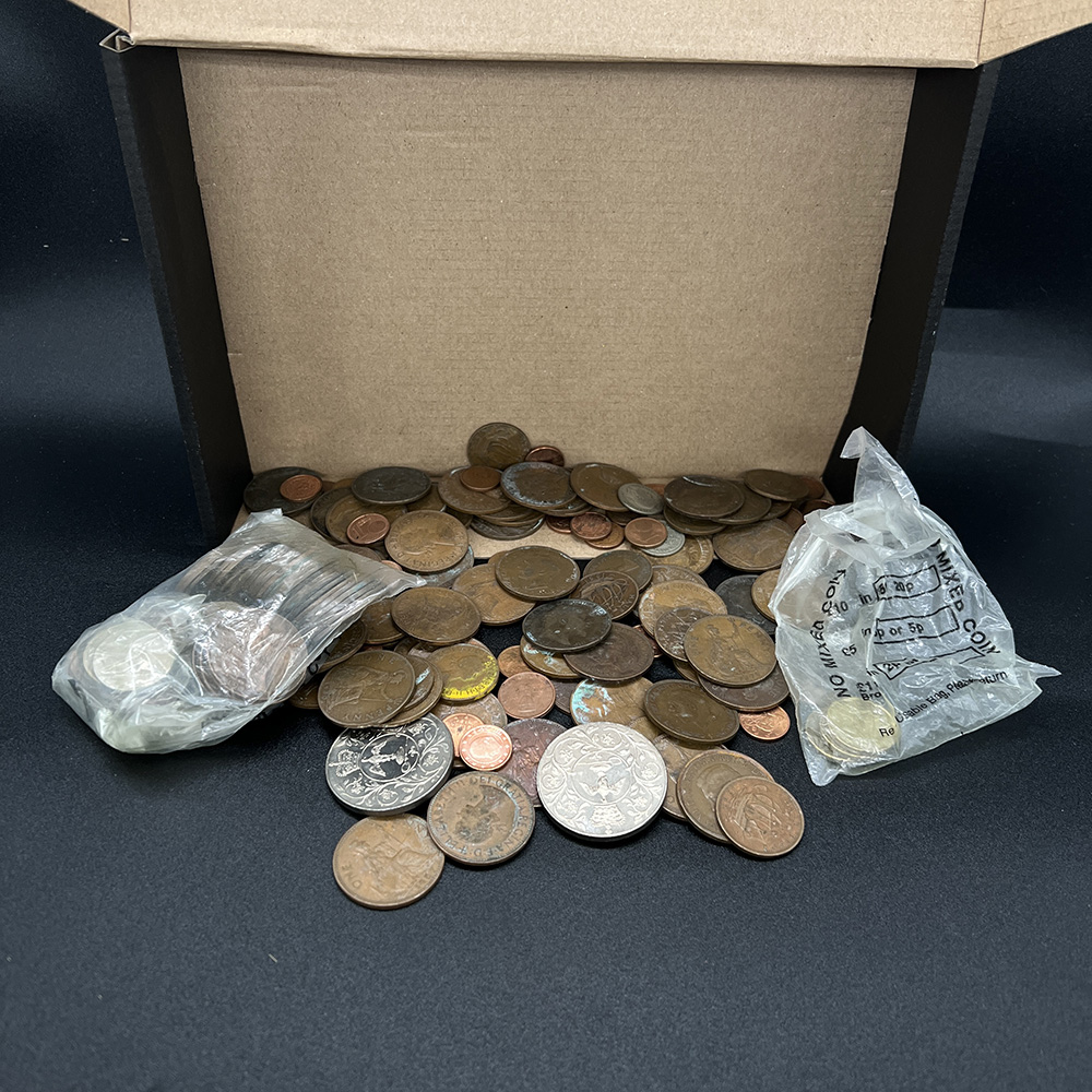 Mixed lot of coins