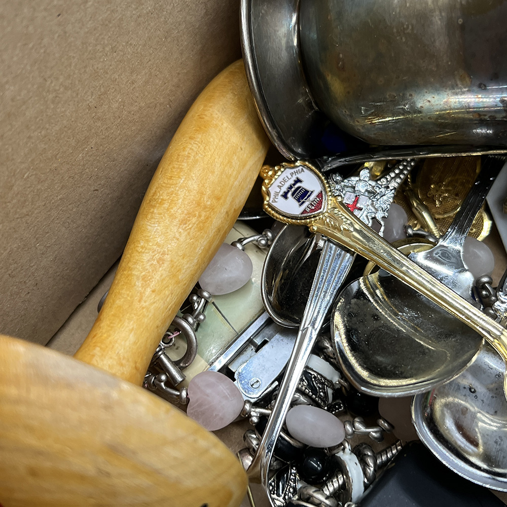 Mixed lot of costume jewellery - Image 3 of 5